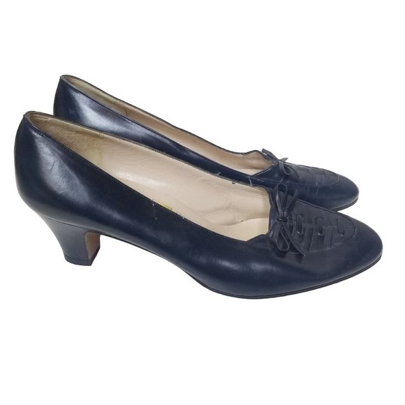 Salvatore Ferragamo Shoes - Salvatore Ferragamo Womens 7B Navy Blue Leather Sl
